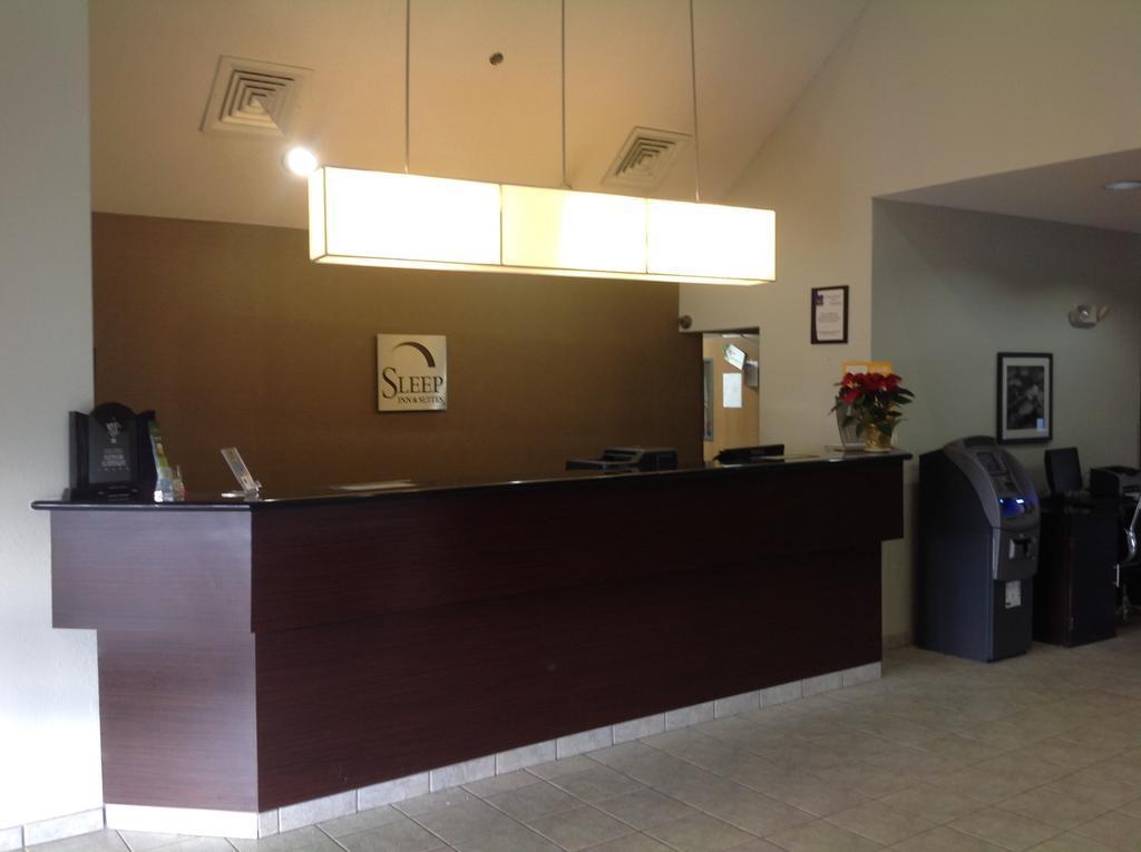 Sleep Inn & Suites Kingsport Tricities Airport Bagian luar foto