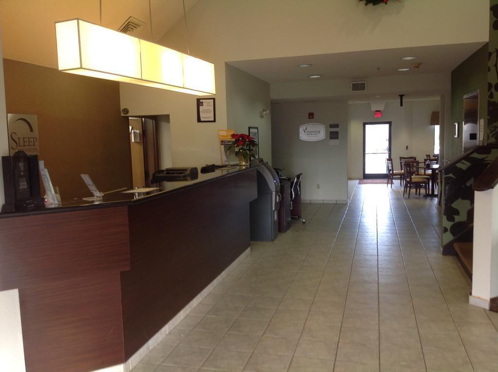 Sleep Inn & Suites Kingsport Tricities Airport Bagian luar foto