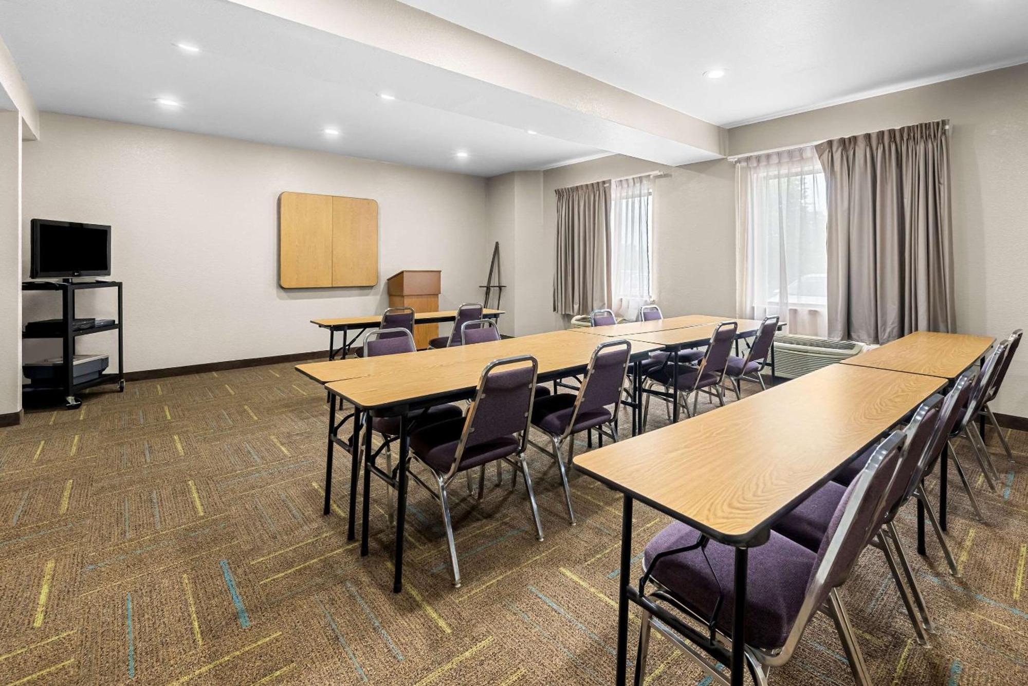 Sleep Inn & Suites Kingsport Tricities Airport Bagian luar foto