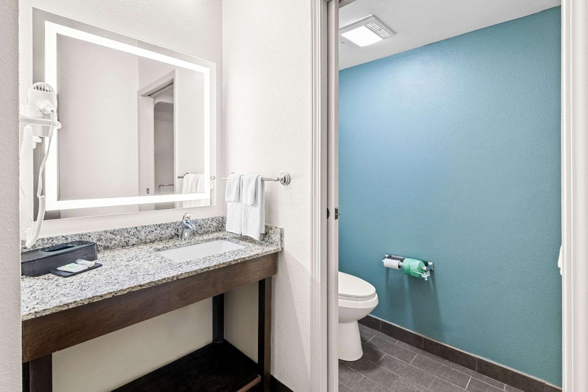 Sleep Inn & Suites Kingsport Tricities Airport Bagian luar foto