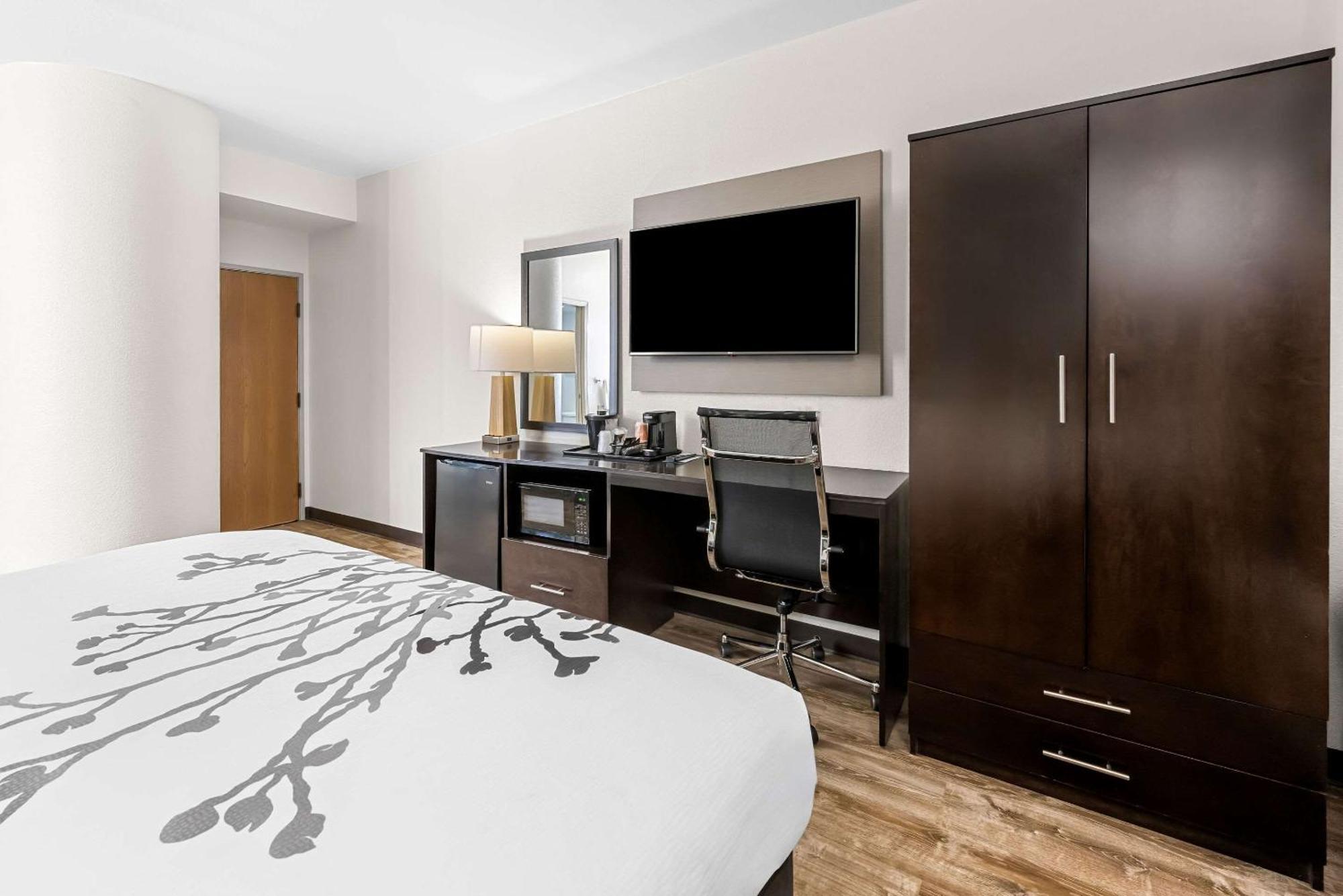 Sleep Inn & Suites Kingsport Tricities Airport Bagian luar foto