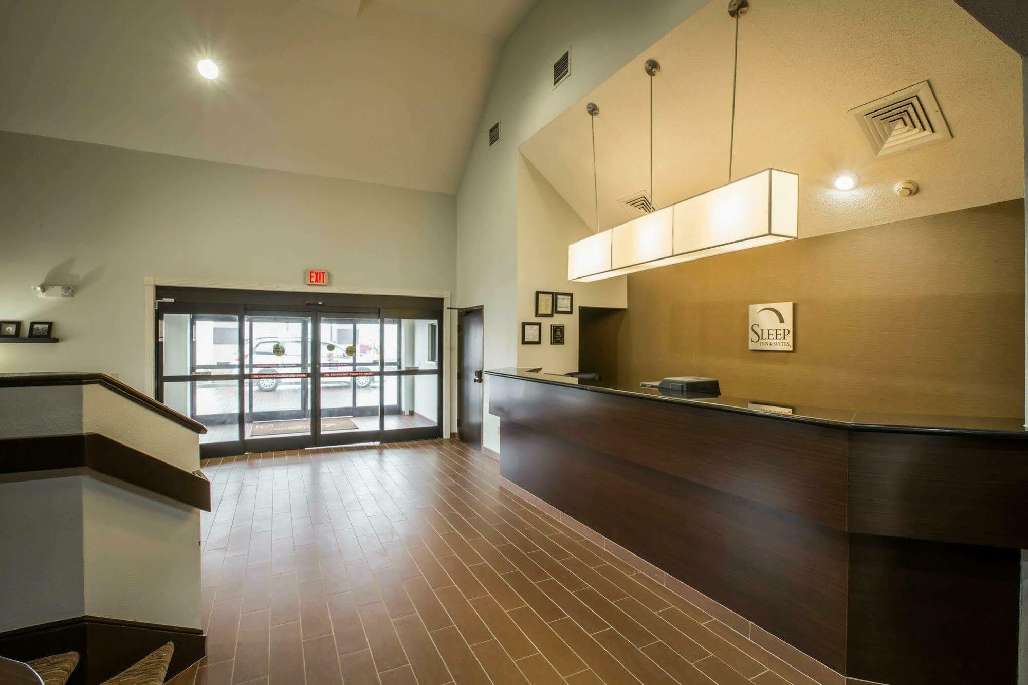 Sleep Inn & Suites Kingsport Tricities Airport Bagian luar foto